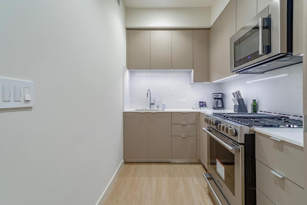 Stylish Near Ucla Coliving Suite W In Unit W&D Los Angeles Eksteriør billede